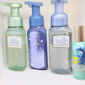 Bath & Body Works Hand Soap Winter Collection Bonus Room Spray